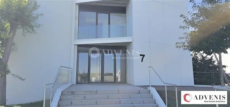 Office in Lille for sale Building Photo- Image 1 of 7