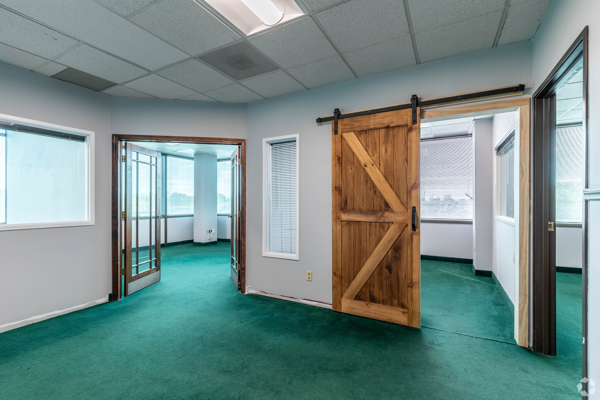 6100 Channingway Blvd, Columbus, OH for lease Interior Photo- Image 1 of 1