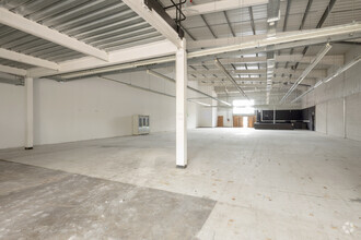 Rampart Way, Telford for lease Interior Photo- Image 2 of 7