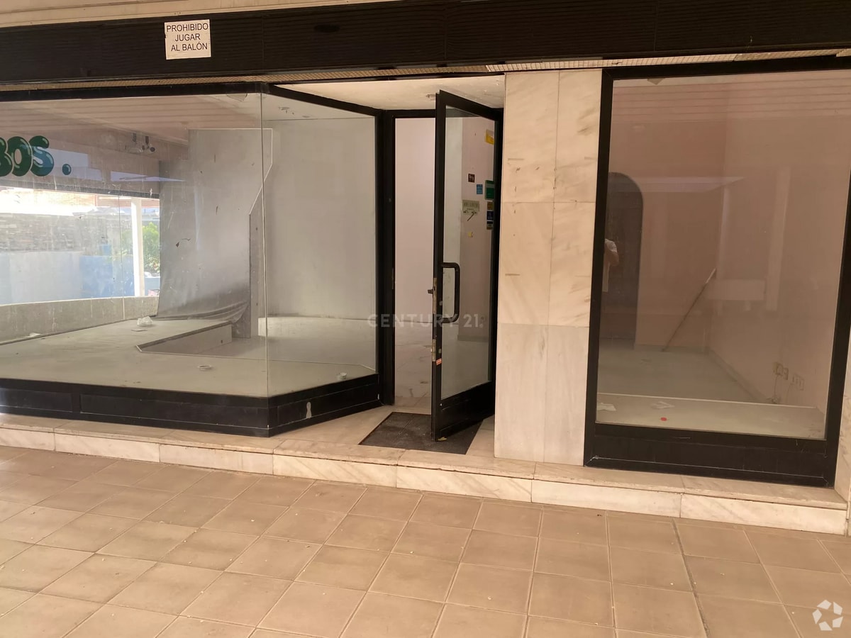 Las Rozas de Madrid, MAD 28231 - Unit Puerta 84 - - Interior Photo - Image 2 of 23