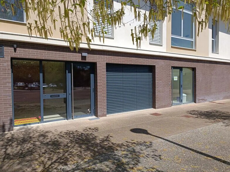 3 Esplanade Des Provins, Charolles for lease - Building Photo - Image 1 of 4
