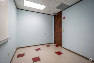 10101 Fondren Rd, Houston, TX for lease Interior Photo- Image 2 of 6