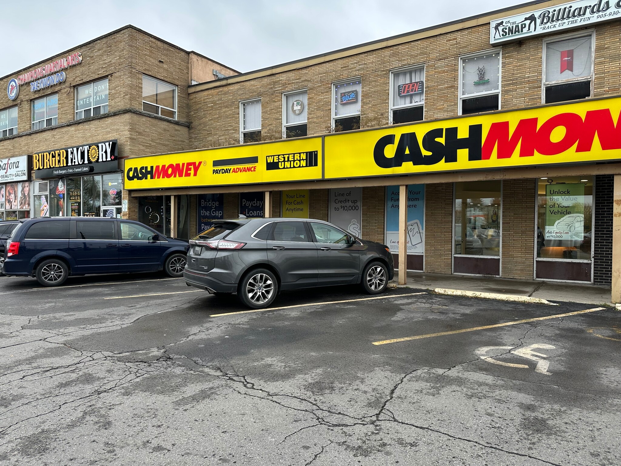 152-164 Hwy 8, Hamilton, ON for lease Building Photo- Image 1 of 7