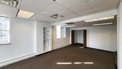 30 N Michigan Ave, Chicago, IL for lease Interior Photo- Image 2 of 3