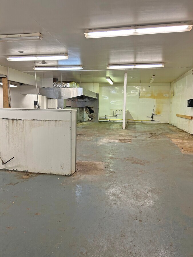 28537 Centre Rd, Strathroy, ON N7G 3H6