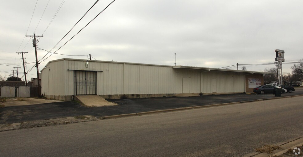 1520 S Fort Hood St, Killeen, TX for lease - Building Photo - Image 3 of 5