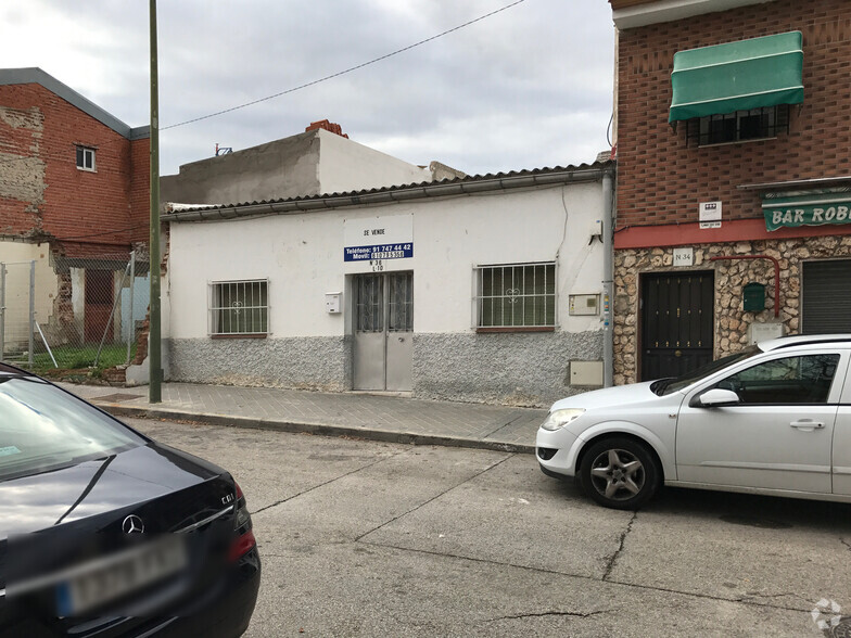 Calle de Octubre, 36, Madrid, Madrid for sale - Building Photo - Image 1 of 2