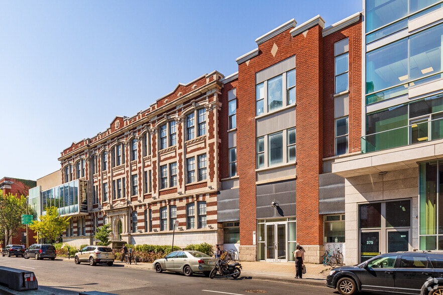 335-345 Boul De Maisonneuve E, Montréal, QC for lease - Building Photo - Image 2 of 4