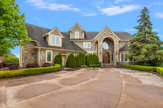 More details for 10611 Lighthouse Pt, South Lyon, MI - Specialty for Sale
