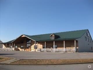 365 Davis Loop, Oxford, AL for sale Primary Photo- Image 1 of 1