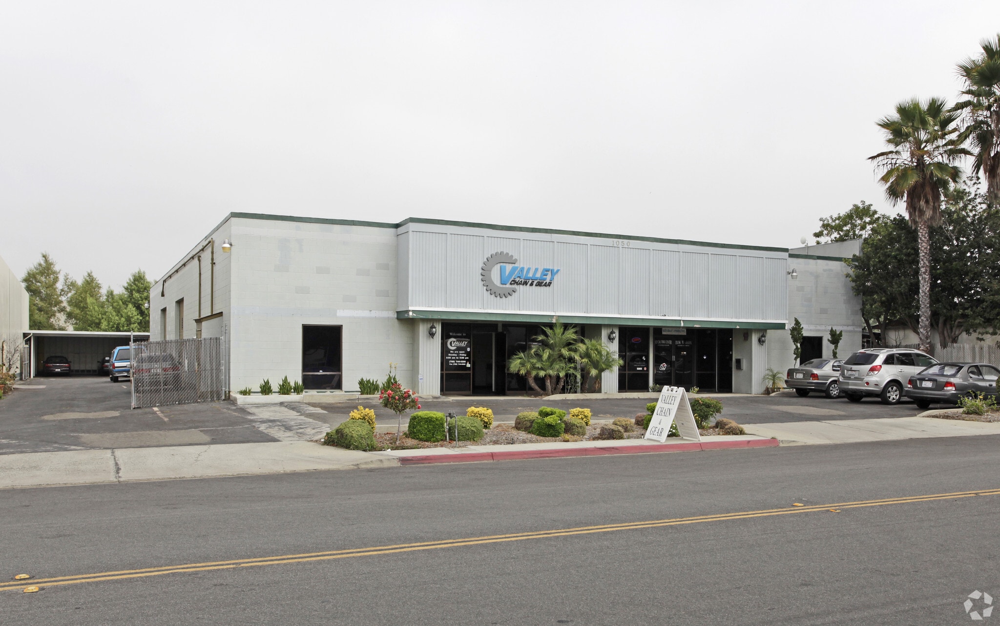 1050 Linda Vista Dr, San Marcos, CA for lease Primary Photo- Image 1 of 5