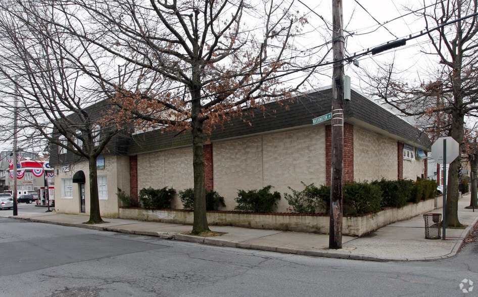 162 Washington Ave, New Rochelle, NY for sale - Building Photo - Image 1 of 1