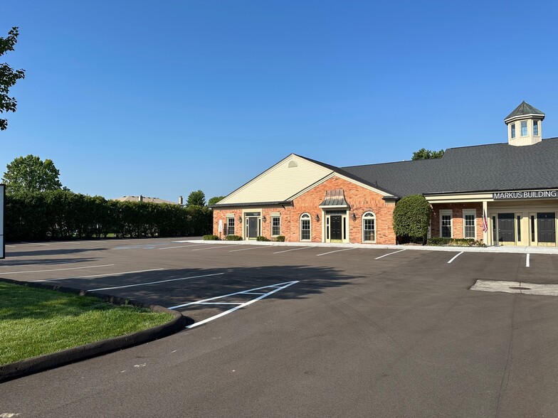 46401 Romeo Plank Rd, Macomb Township, MI for lease - Building Photo - Image 3 of 21