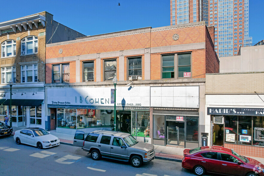 525-527 Main St, New Rochelle, NY for sale - Primary Photo - Image 1 of 1