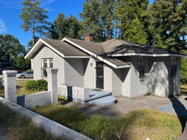 5111 N Main St, Columbia, SC for sale Primary Photo- Image 1 of 1