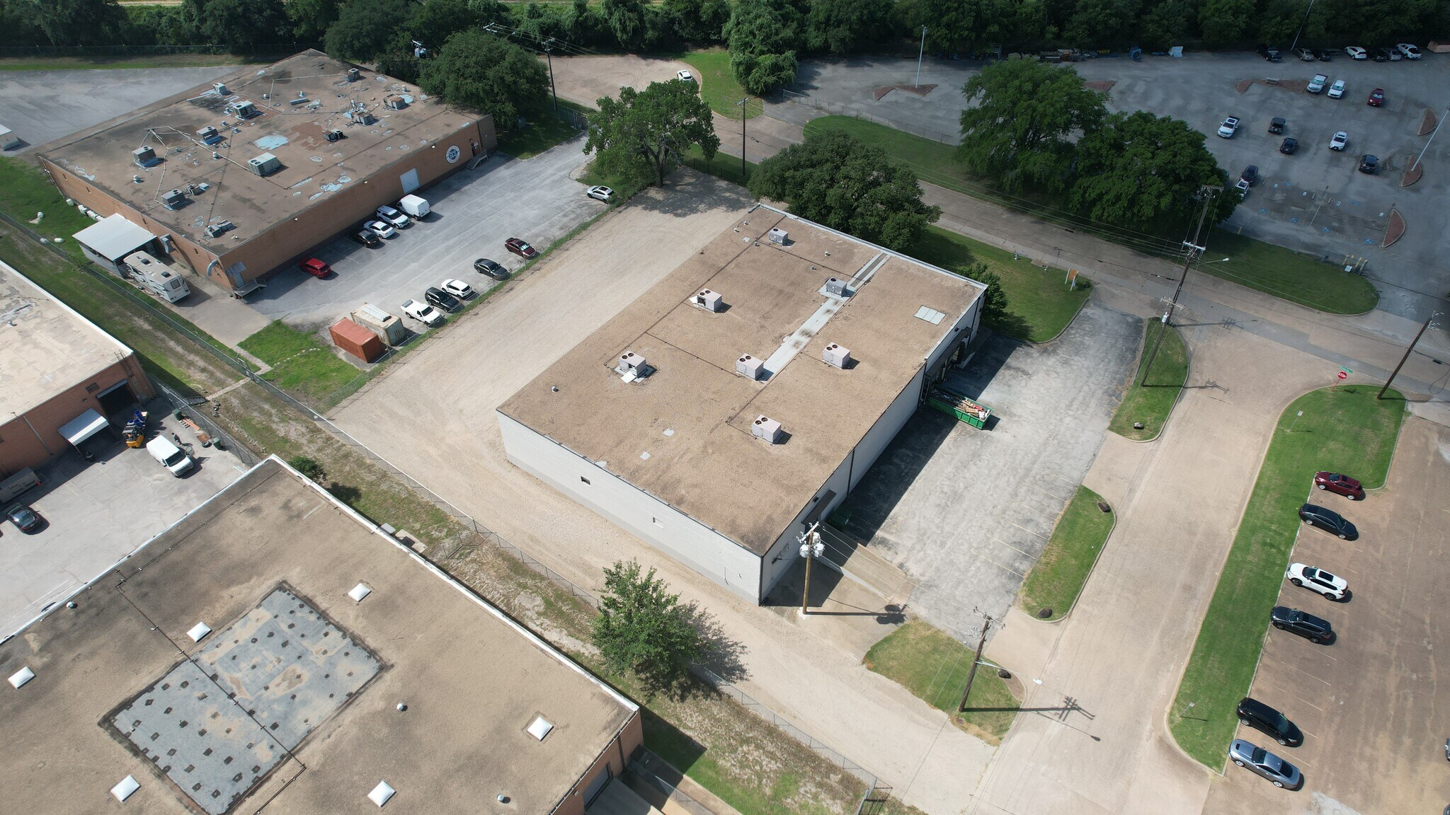 9040 Viscount Row, Dallas, TX for sale Building Photo- Image 1 of 1