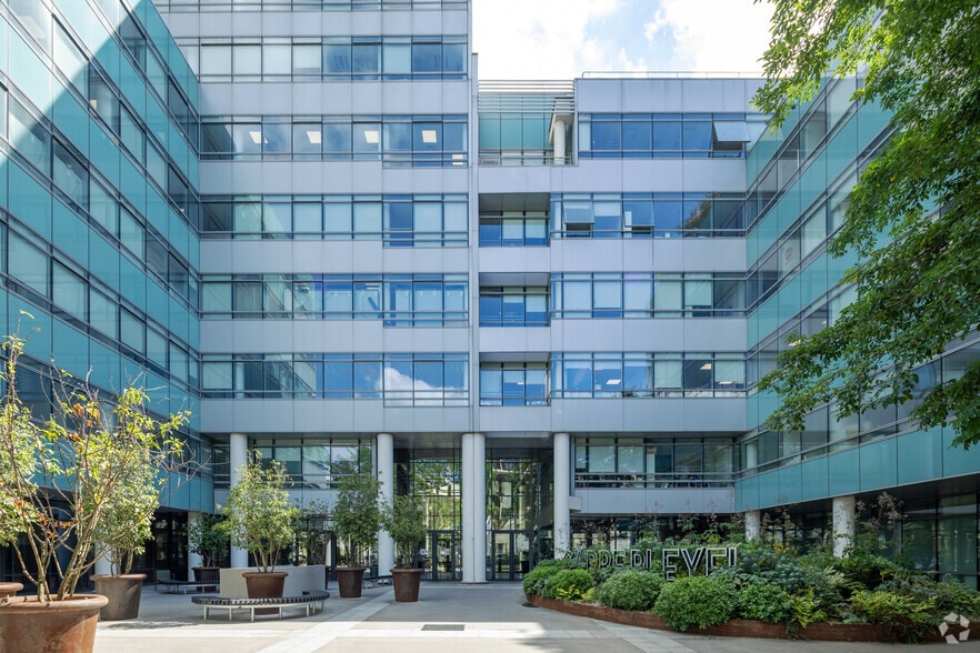 5-9 Rue Pleyel, Saint-Denis for lease - Building Photo - Image 2 of 3