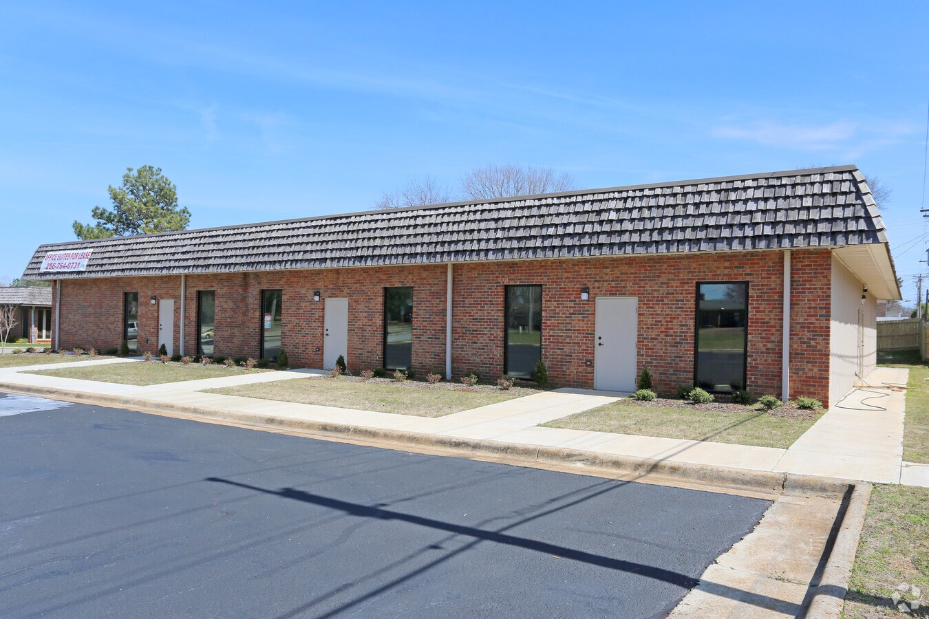 2222 Chisholm Rd, Florence, AL 35630