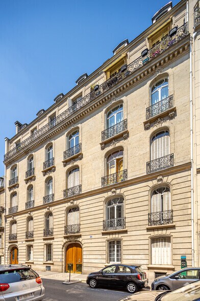 21 Rue Viète, Paris for sale - Building Photo - Image 2 of 9
