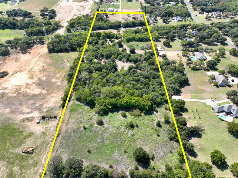 6515 Bennett Lawson, Mansfield, TX for sale - Primary Photo - Image 1 of 1