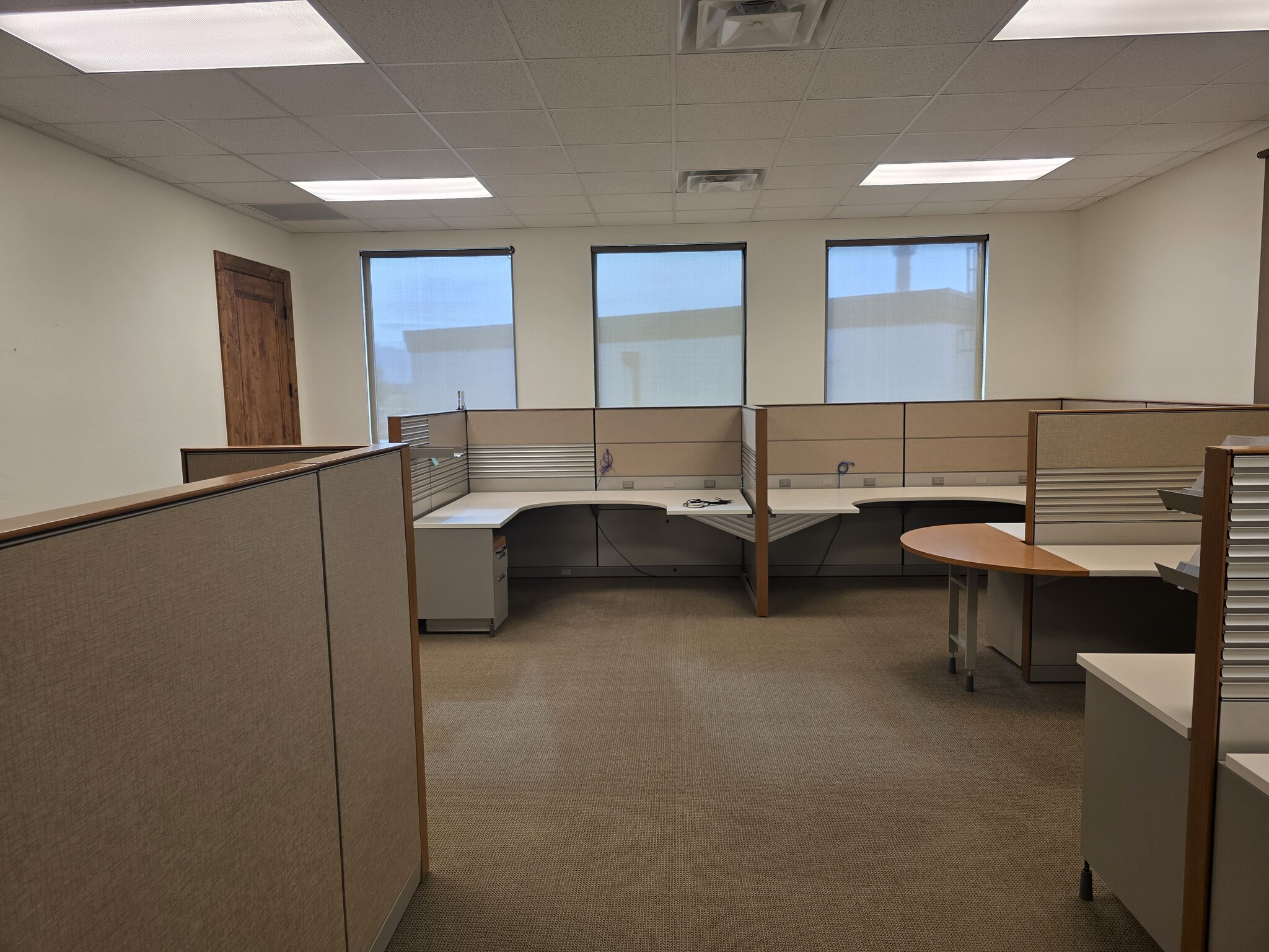 610 S 850 E, Lehi, UT for lease Interior Photo- Image 1 of 8