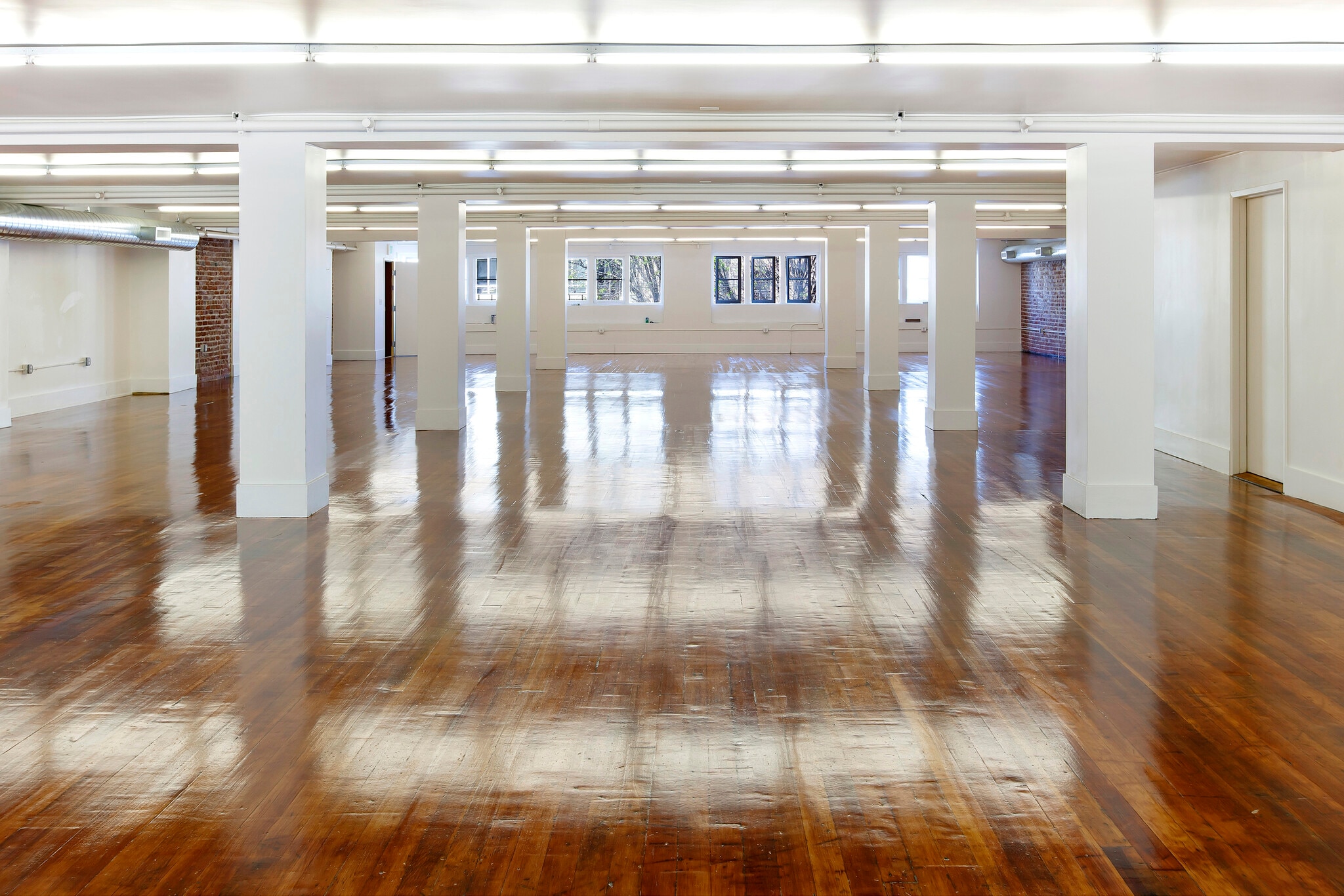 2101-2129 Mission St, San Francisco, CA for lease Interior Photo- Image 1 of 2