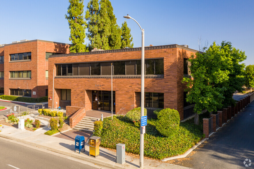 2204 E 4th St, Santa Ana, CA 92705 - Office for Sale | LoopNet