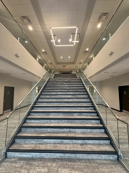 9 Industrial Rd, Milford, MA for sale - Building Photo - Image 2 of 17