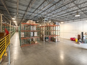 701 Park of Commerce Blvd, Boca Raton, FL for lease Interior Photo- Image 2 of 5