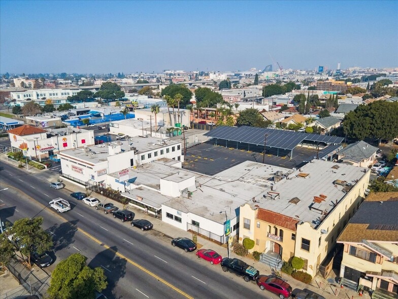 231 W Vernon Ave, Los Angeles, CA for sale - Aerial - Image 3 of 6