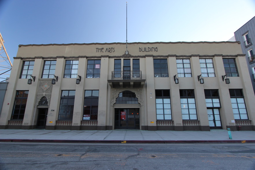 230-236 E 3rd St, Long Beach, CA for lease - Building Photo - Image 1 of 7