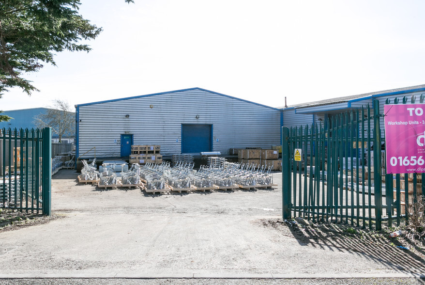 Litchard Industrial Estate, Bridgend for lease - Primary Photo - Image 1 of 10