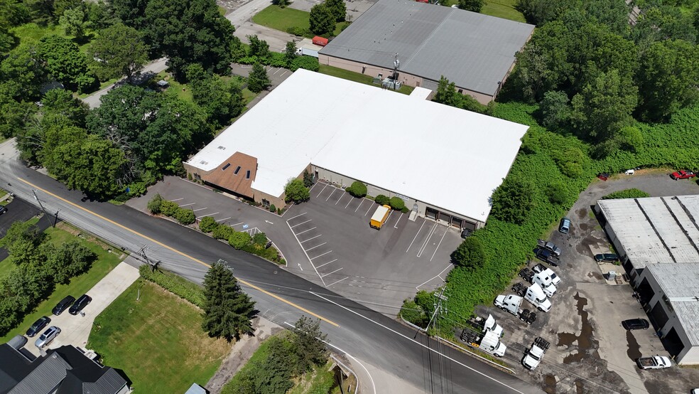 1037 Powers Rd, Conklin, NY for lease - Building Photo - Image 1 of 5