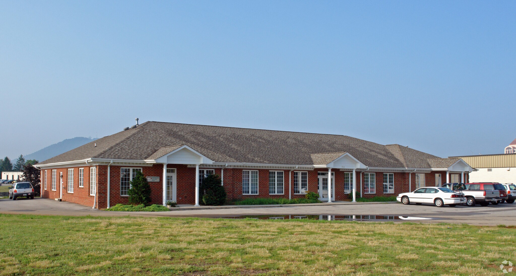 711 5th St NE, Roanoke, VA for lease Primary Photo- Image 1 of 5