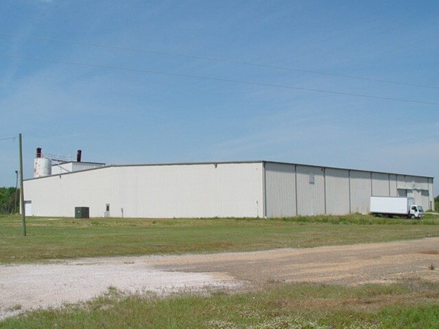 2 Industrial Pky, Selma, AL for sale - Primary Photo - Image 1 of 1