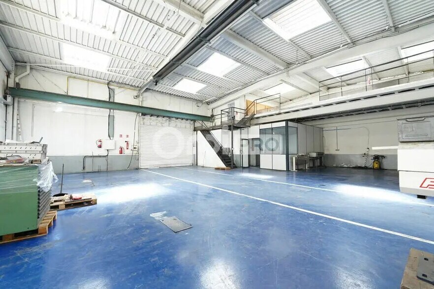 Flex in Saint-Priest for sale - Interior Photo - Image 3 of 8