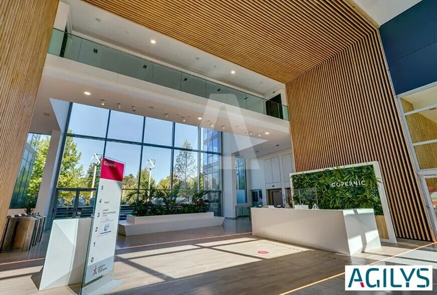 Office in Massy for lease - Building Photo - Image 2 of 10