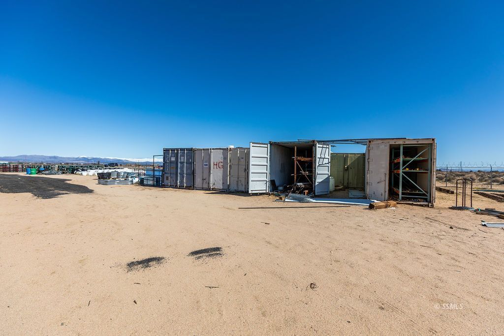 6259 Hwy 178, Inyokern, CA 93527 Gateway Hardware