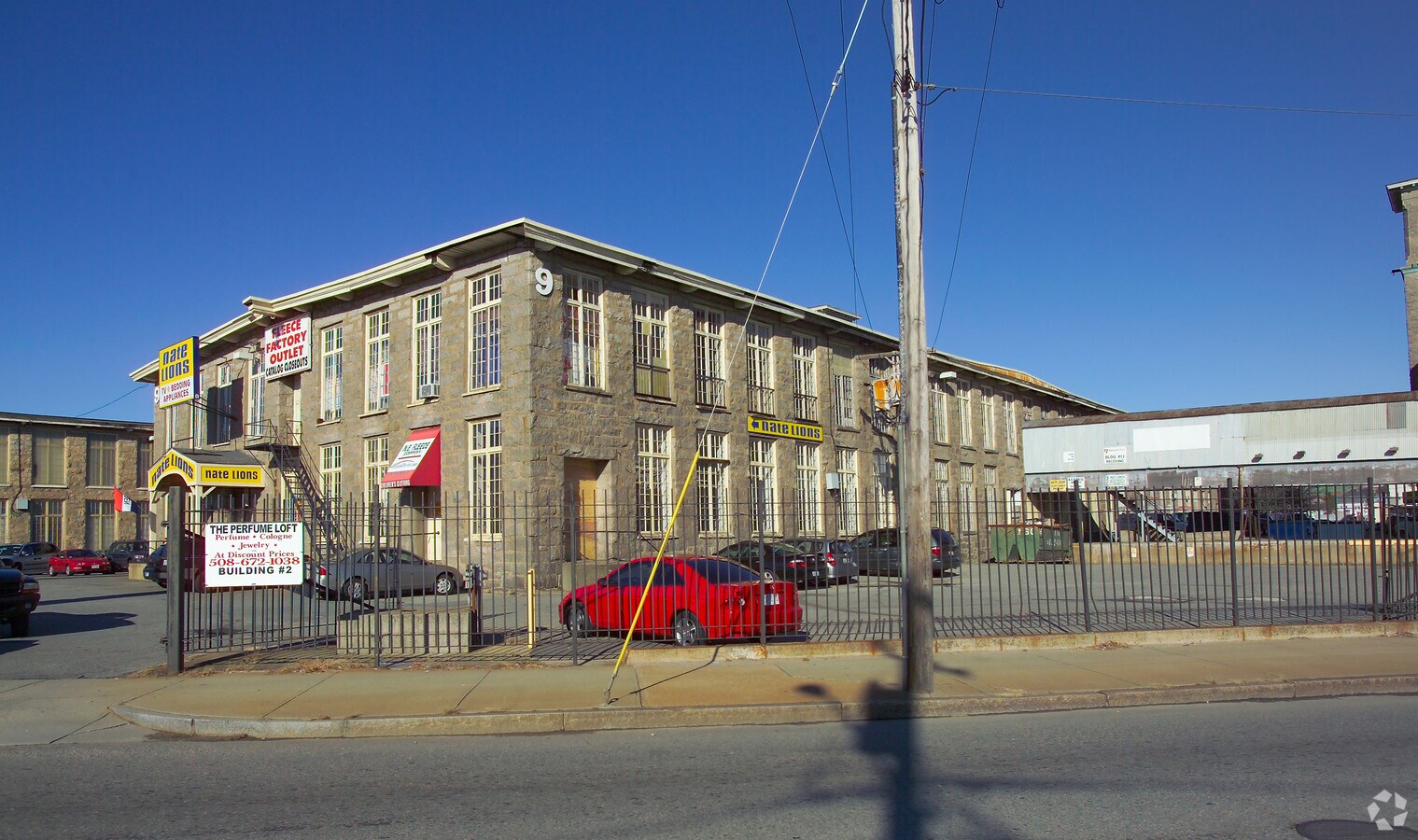 147 Plymouth Ave, Fall River, MA 02721