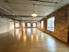 1020 W Madison St, Chicago, IL for lease Interior Photo- Image 2 of 8