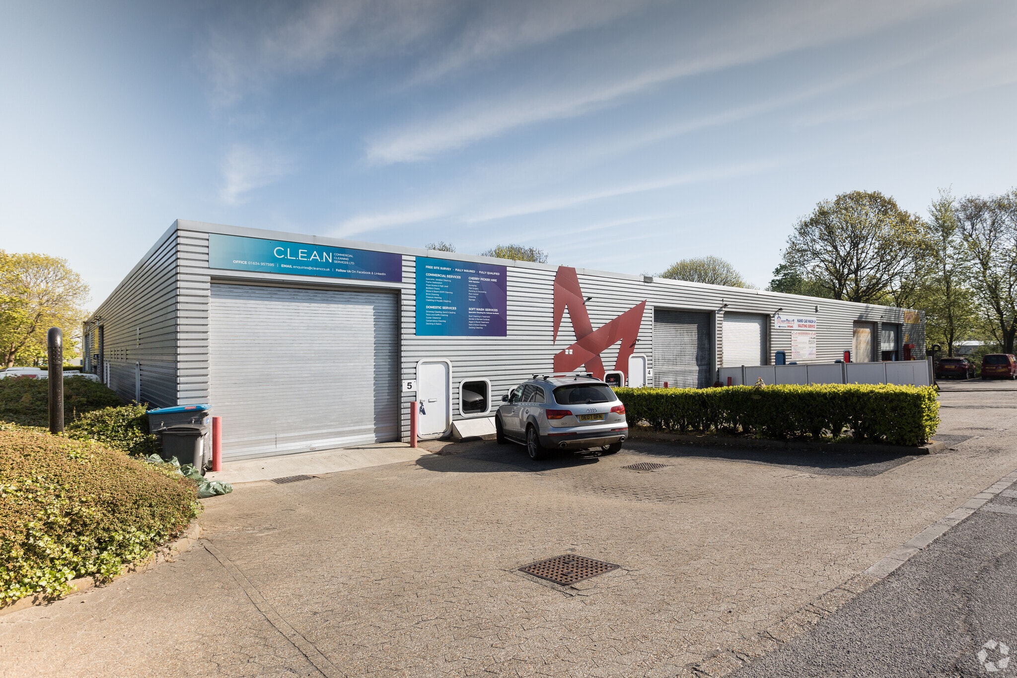 Crusadrer Clos, Gillingham for sale Primary Photo- Image 1 of 1