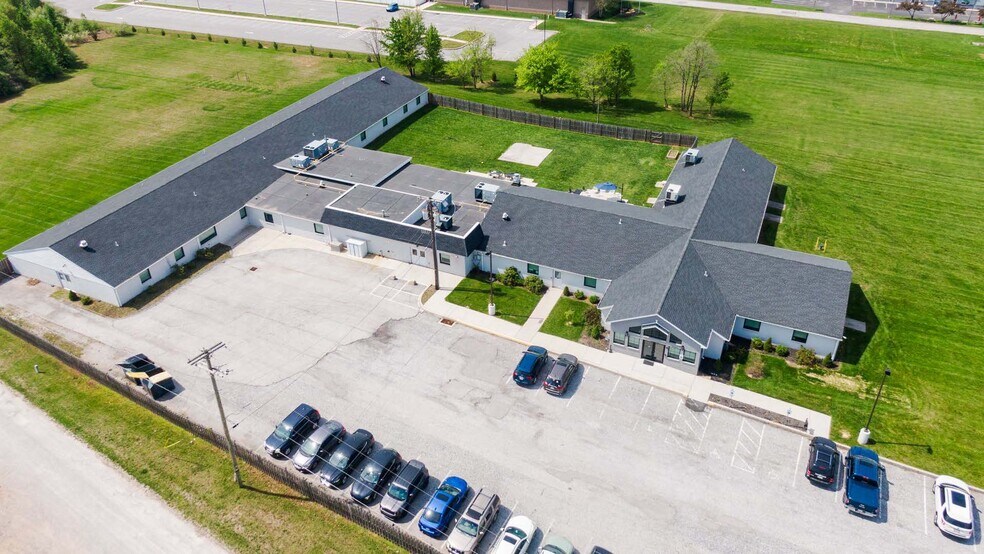 7007 York Rd, Abbottstown, PA for sale - Building Photo - Image 1 of 1