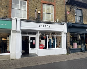 19 Market Pl, St Albans for lease Interior Photo- Image 1 of 3