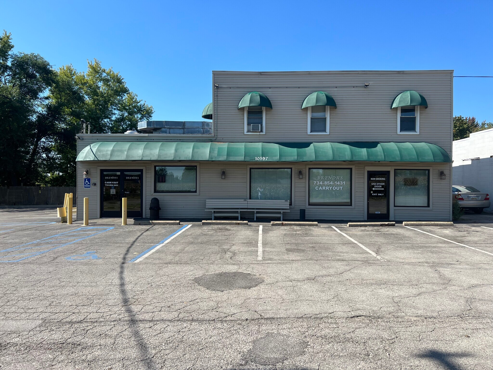 10597 Lewis Ave, Temperance, MI 48182 Retail for Sale