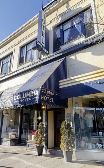 262 E Main St, Ashland, OR for sale - Columbia-Hotel-03202019_082328 - Image 1 of 9