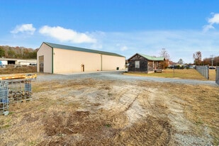 372 Jones St, Decatur, TN 37322 - Warehouse