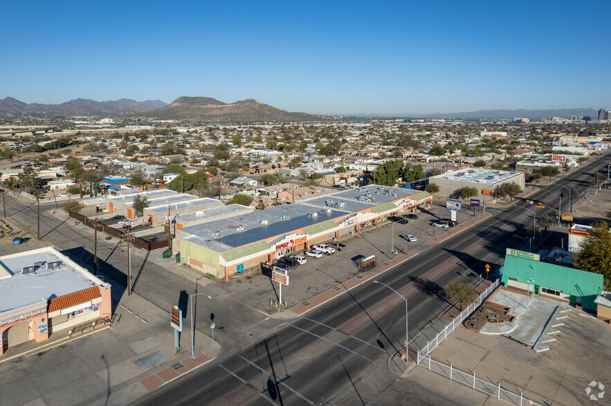 2410-2424 S 6th Ave, Tucson, AZ for lease - Aerial - Image 3 of 4