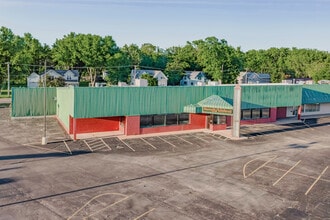 406 Wolf River Plz, New London, WI for lease Building Photo- Image 1 of 1