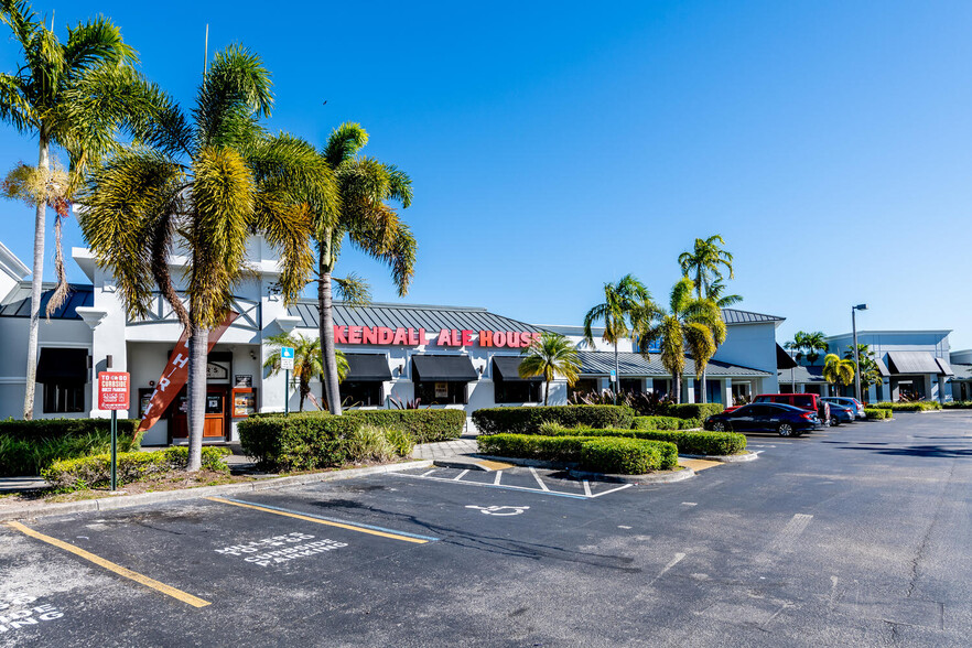 11523-11631 N Kendall Dr, Miami, FL for lease - Building Photo - Image 2 of 6