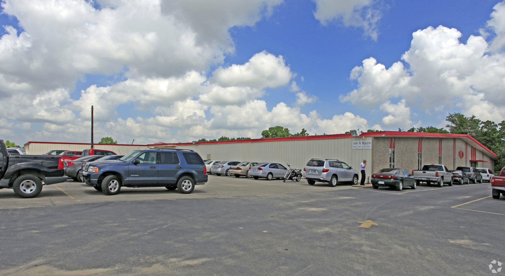 1622 N Main St, Pearland, TX for sale Primary Photo- Image 1 of 1